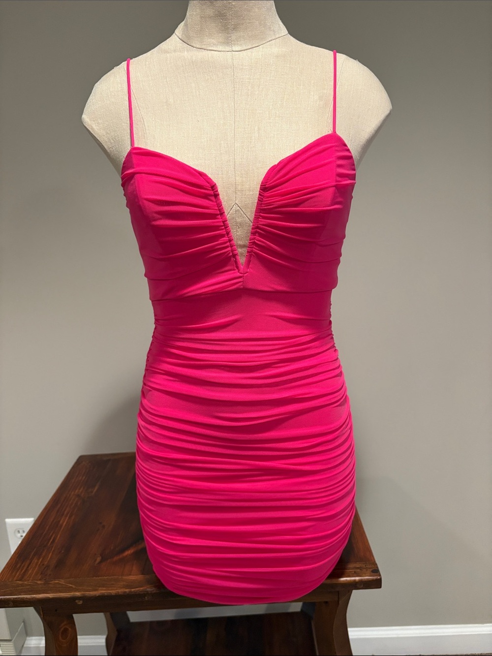 Velvi Ruched Spaghetti Strap Mini Dress Size S